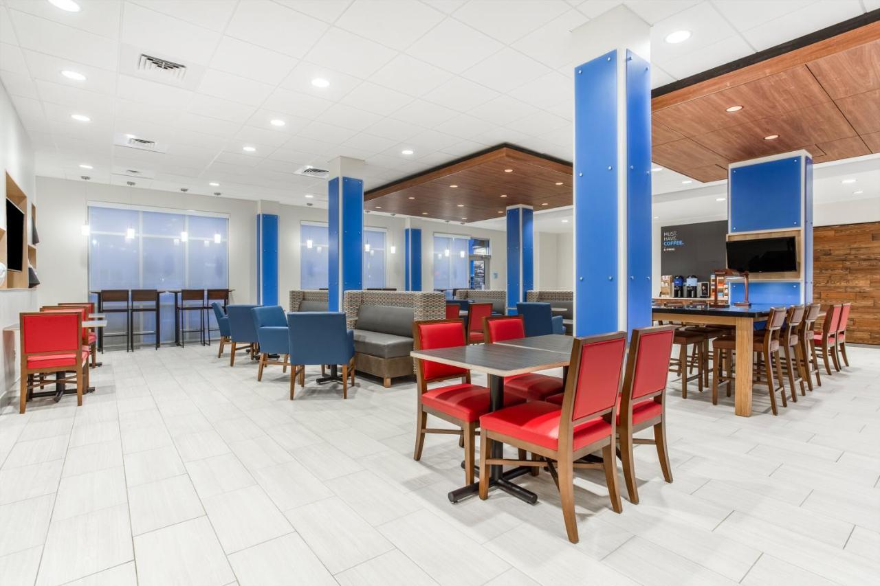 Holiday Inn Express & Suites - Ottawa By Ihg Exteriör bild