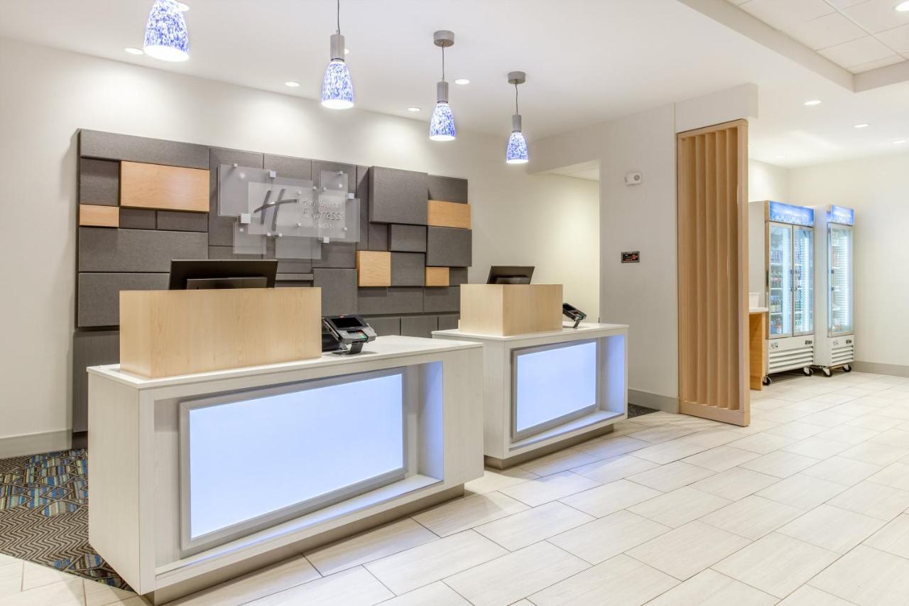 Holiday Inn Express & Suites - Ottawa By Ihg Exteriör bild