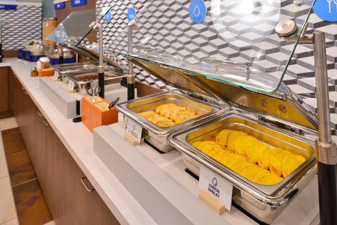 Holiday Inn Express & Suites - Ottawa By Ihg Exteriör bild